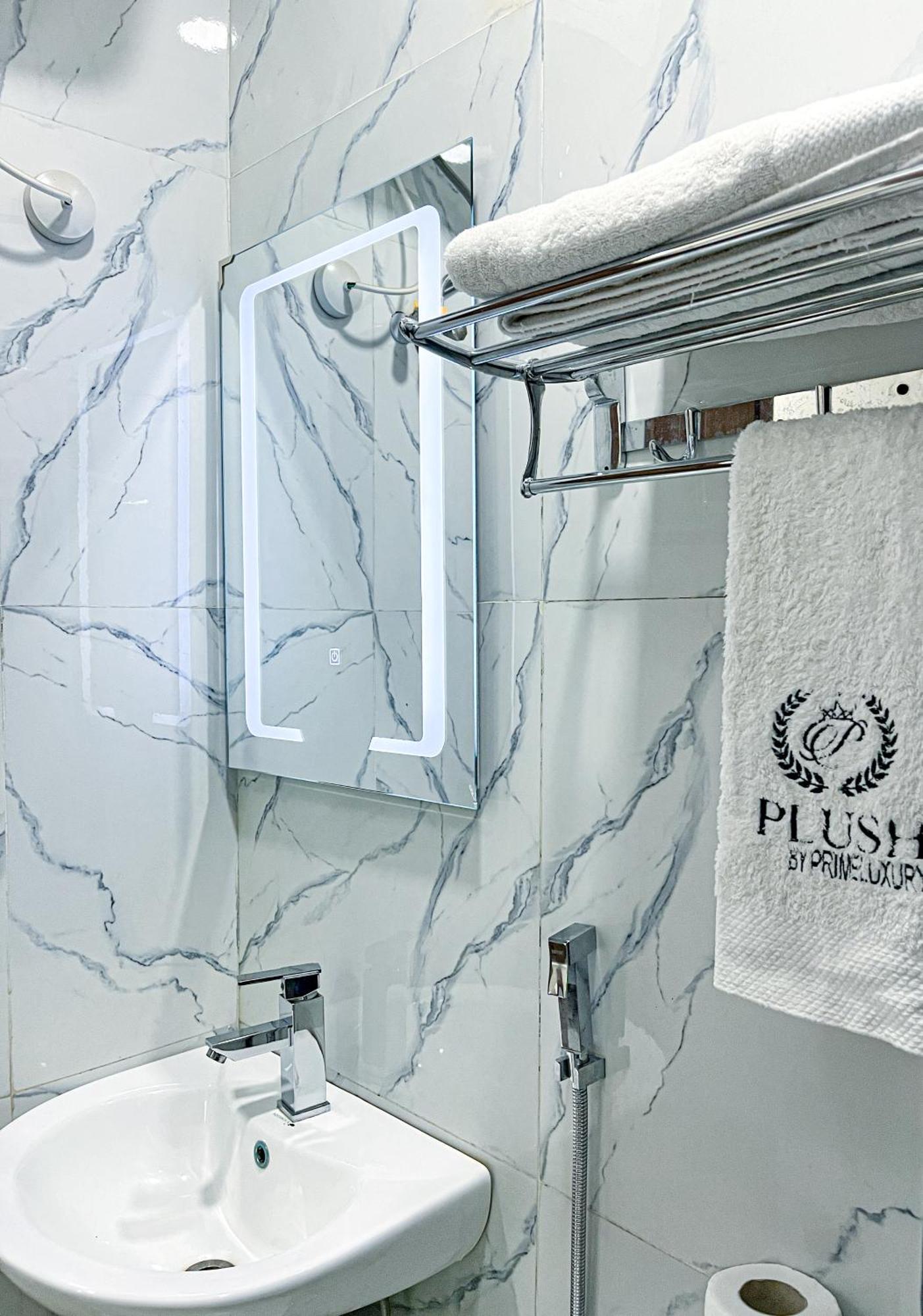 Plush Hotel,Abuja Eksteriør billede